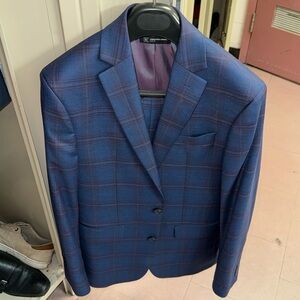 INC suit, great shape, like new!